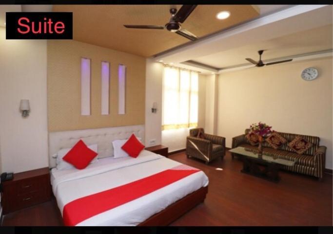 Hotel Dreamland Bahadrabad Exterior foto